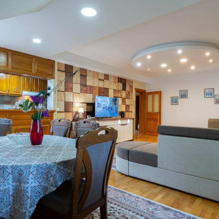 Green Hills City View - Apartment - 8