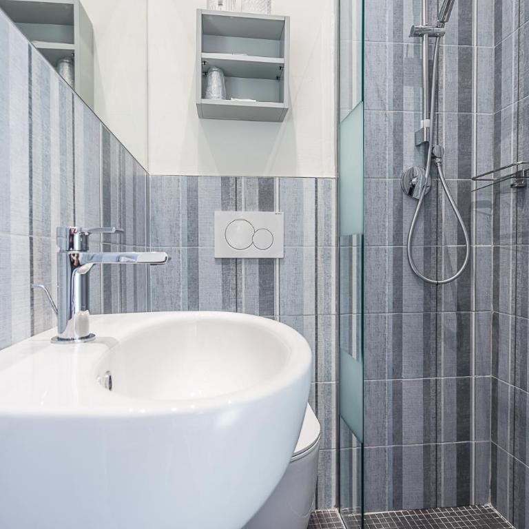 Hotel Gaia - Doppelzimmer mit Meerblick - 1