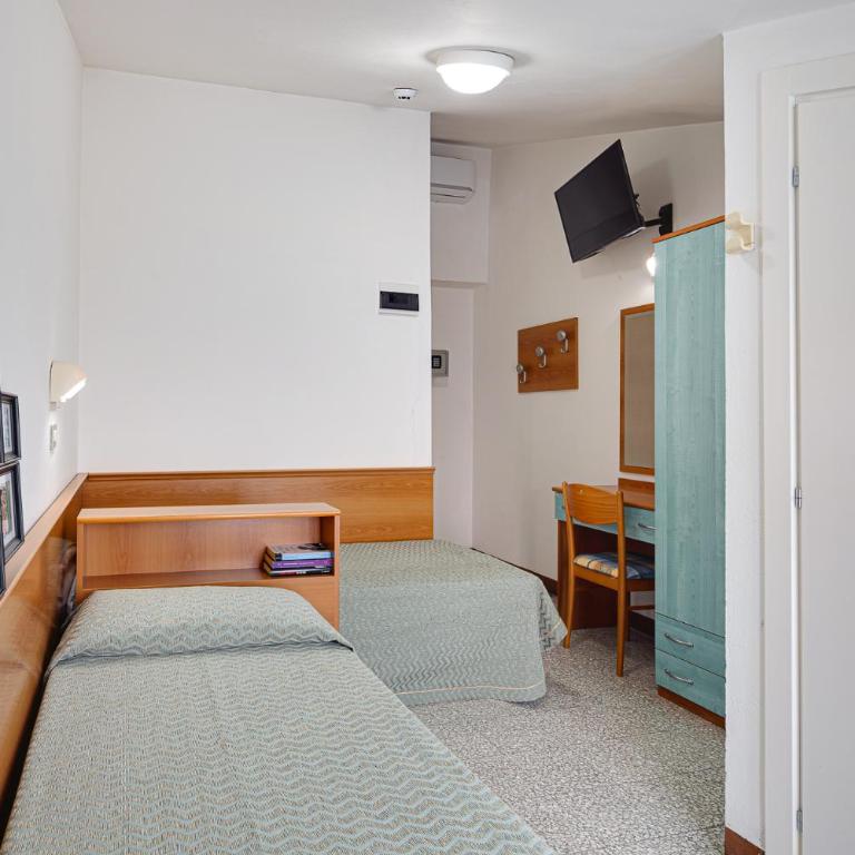 Hotel Gaia - Zweibettzimmer mit Meerblick - 2