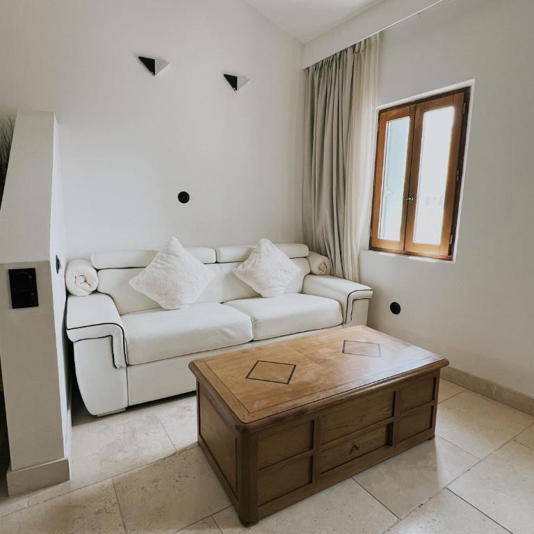 Domus Via Domitia - Suite en Duplex - 6