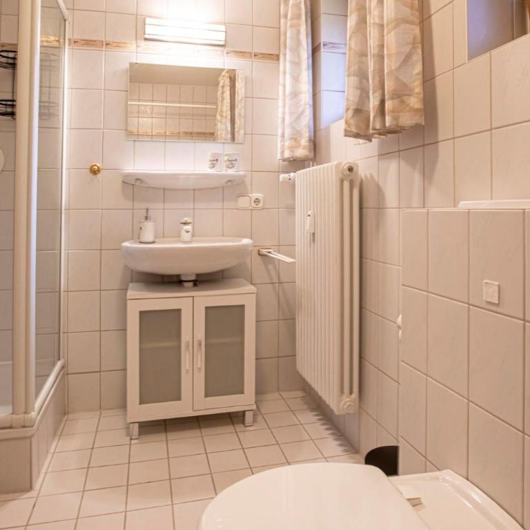 Haus Engel - Apartment mit 1 Schlafzimmer und Terrasse - 6