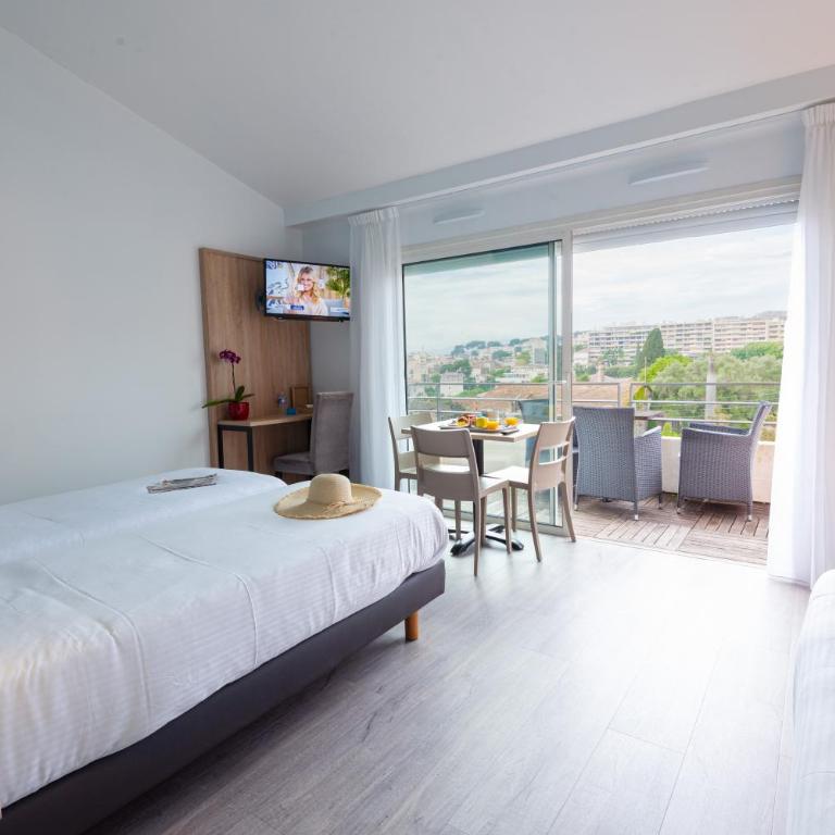 Zenitude Hôtel-Résidences Le Cannet - Studio Triple Standard - 3