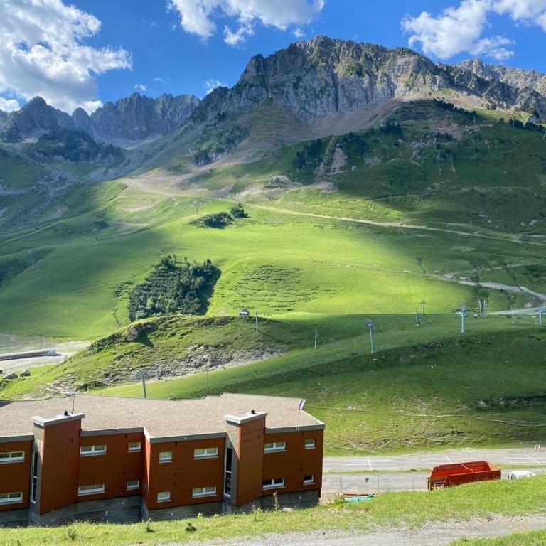 La Mongie - T2 4 à 6 personnes, 45m2 face aux pistes - Two-Bedroom Apartment - 4
