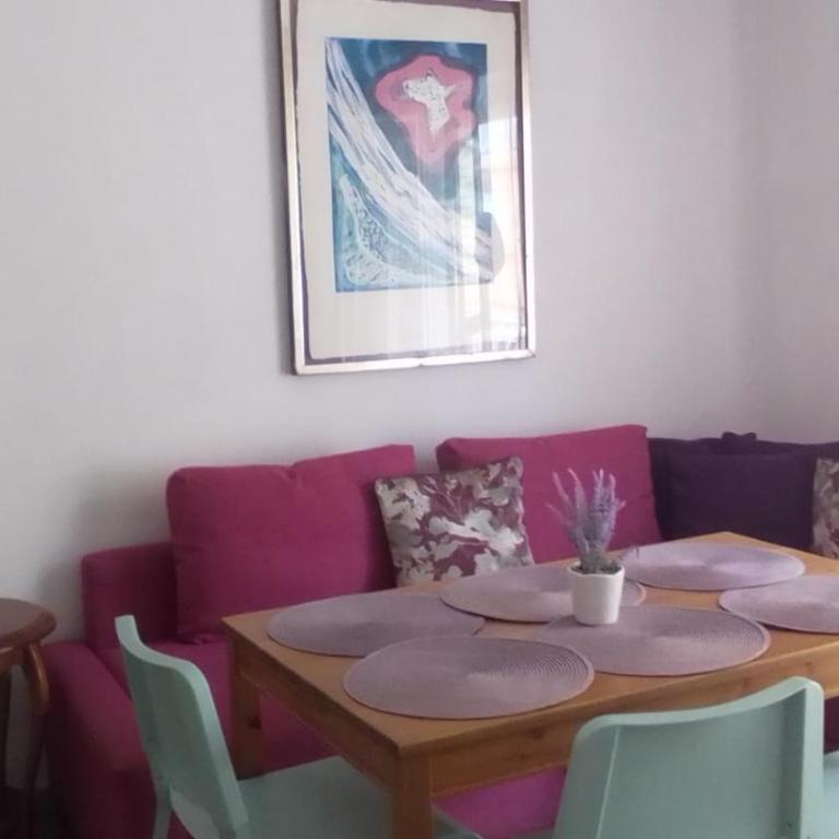 Nice Spacious Flat in the Center - Three-Bedroom Apartment - 1