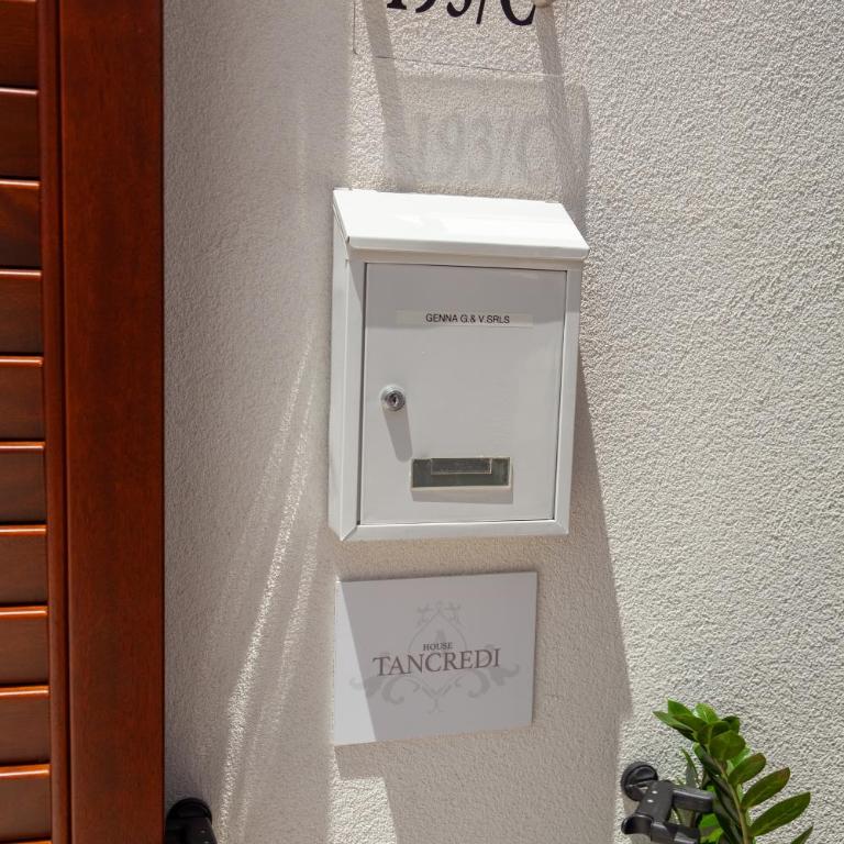 Altavilla Boutique Holidays House - Camera Familiare con Vista Mare Laterale - 13