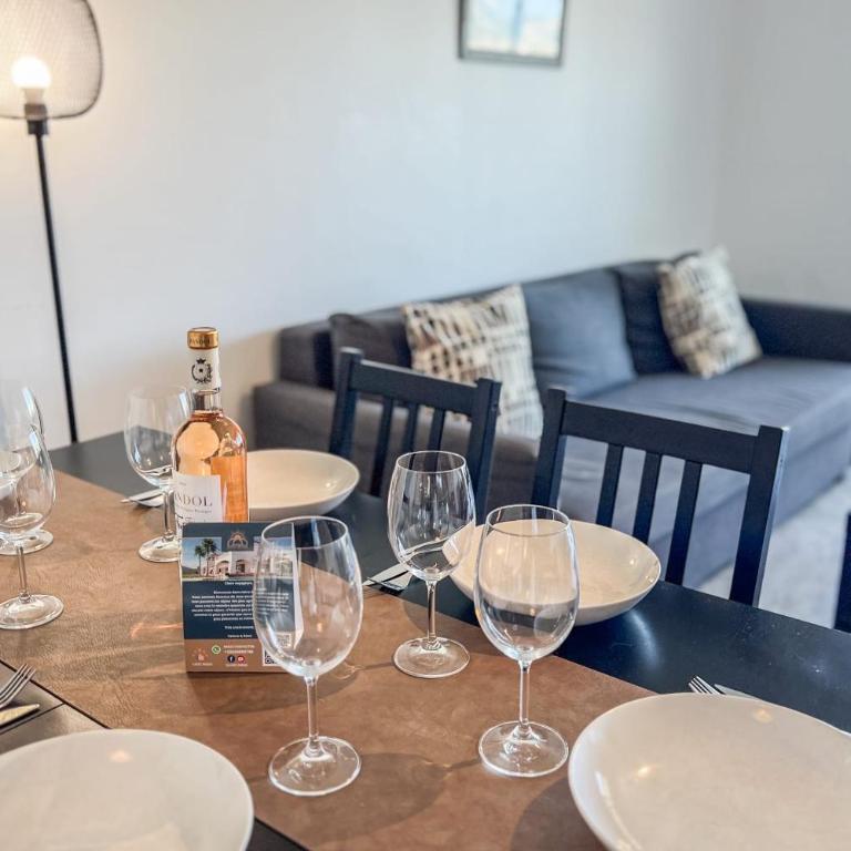 LA ROSERAIE for 6 By Sunset Riviera Holidays - Apartamento - 54