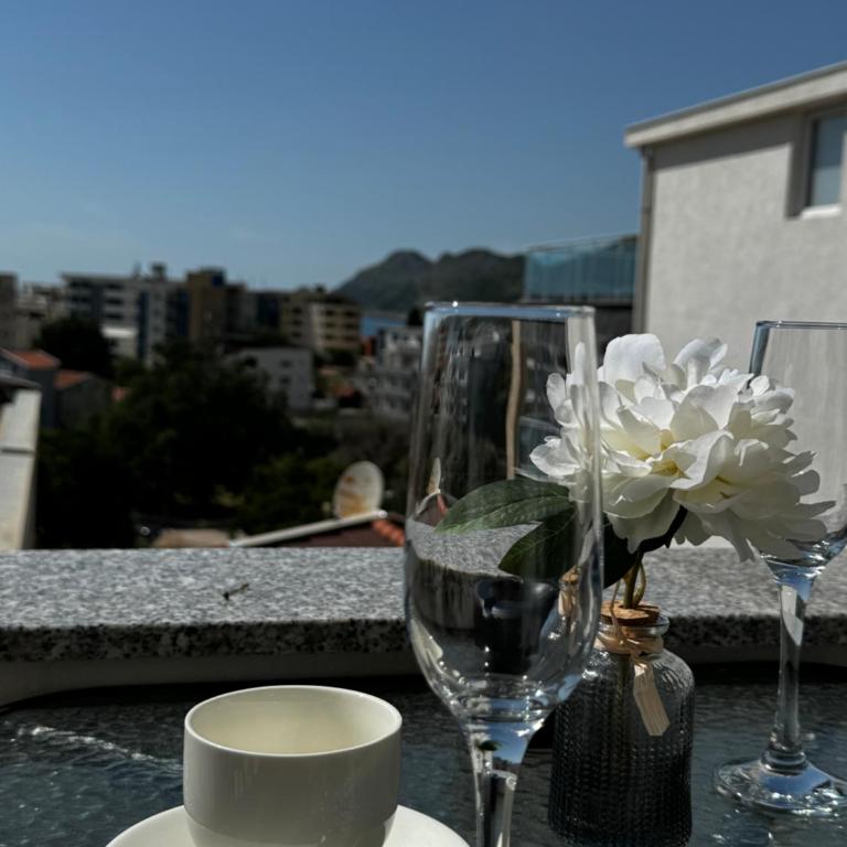 Lajla Apartments - Apartman sa 2 Spavaće Sobe i Balkonom - 3
