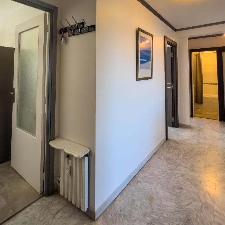 LA ROSERAIE for 6 By Sunset Riviera Holidays - Apartamento - 62
