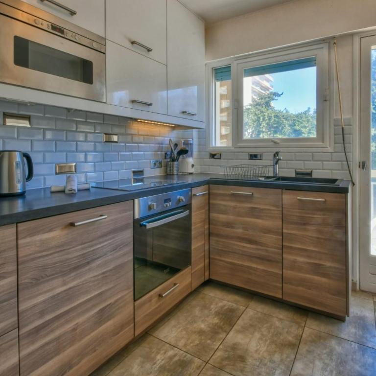 LA ROSERAIE for 6 By Sunset Riviera Holidays - Apartamento - 84