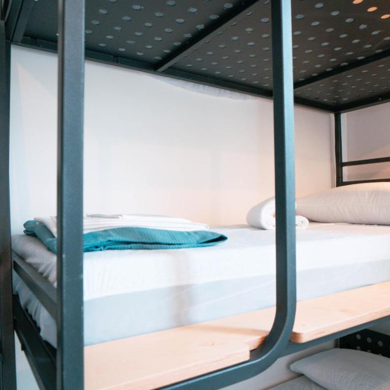 Ostello Bello Palermo - Dormitorio Misto con 4 Letti - 4