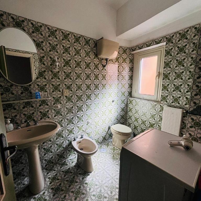 Finestra Blu - Two-Bedroom Apartment - 3