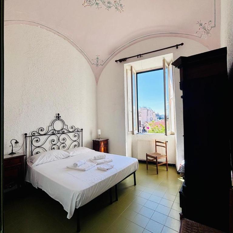 Finestra Blu - Two-Bedroom Apartment - 6