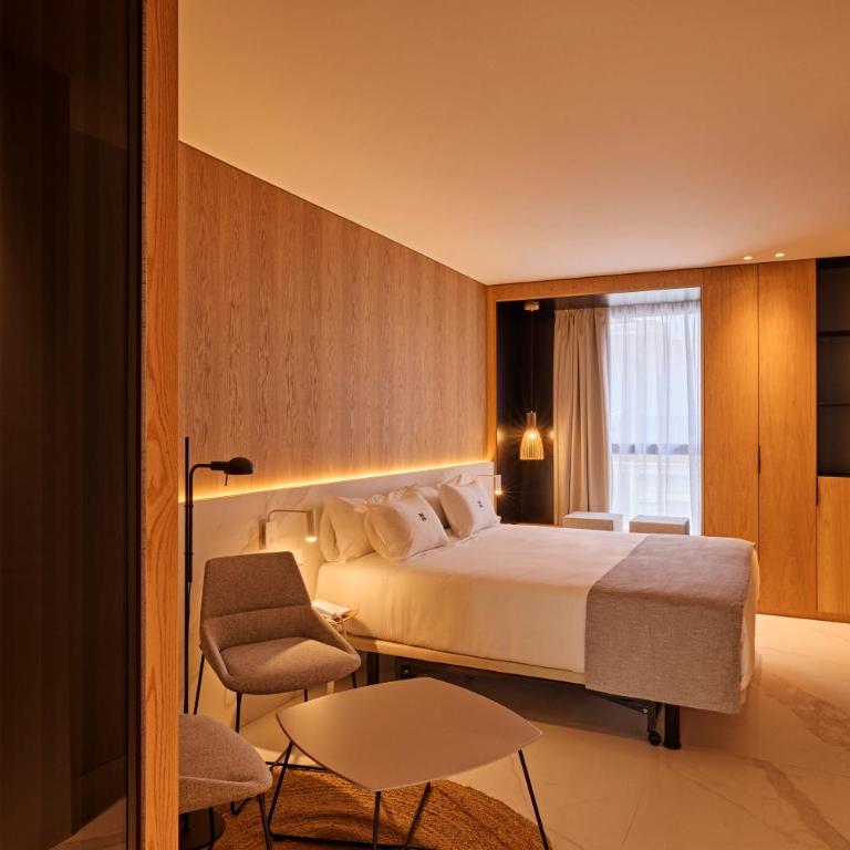 Core Ibiza Town Hotel - Habitación Doble Premium - 1