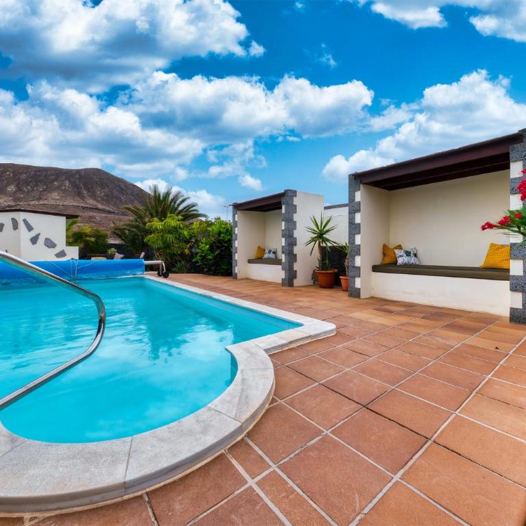 Endless Summer - Private Pool and BBQ by Lanzarote Vacation Homes - Casa de 3 dormitorios - 3