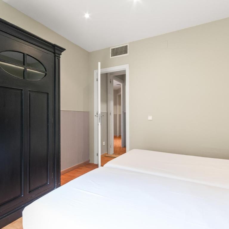 Suite Home Sagrada Familia - Apartamento de 3 dormitorios con vistas a la Sagrada Familia - 35