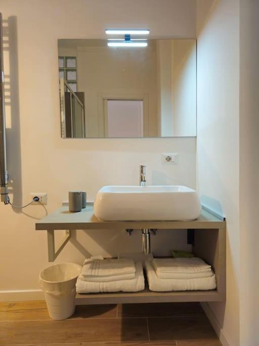Loft moderno Fiumicino - Appartamento con 1 Camera da Letto - 11