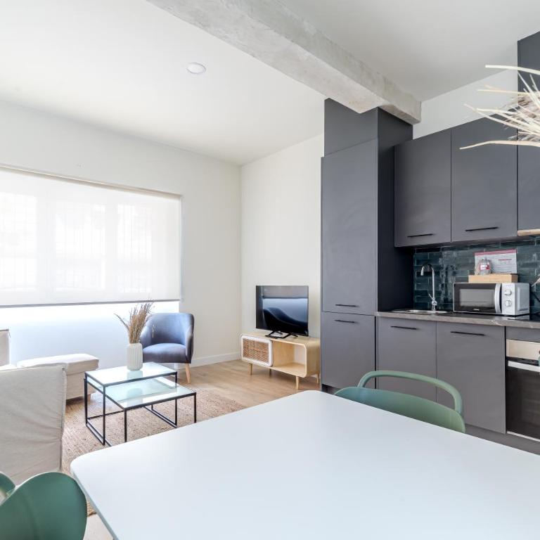 CATERINA Plaza Castilla - Apartment - Ground Floor - 1