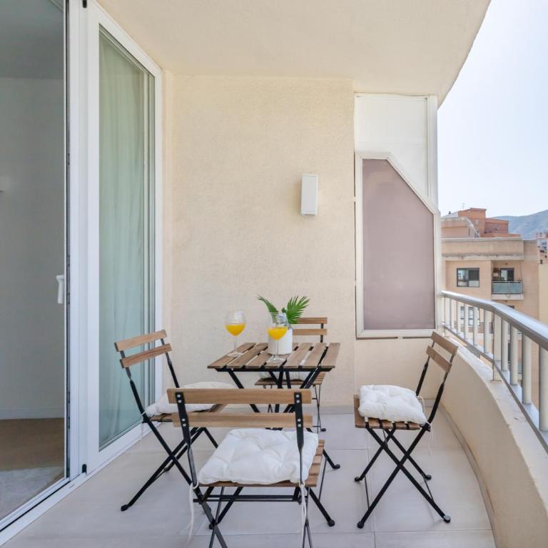 Stylish 2BD Apt in the Centre 10 minutes away from the Beach - Two-Bedroom Apartment - 20