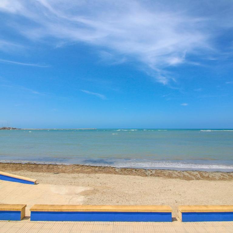 Las Rotas EA by CARLOSFERIEN - Villa frente a la playa - 2