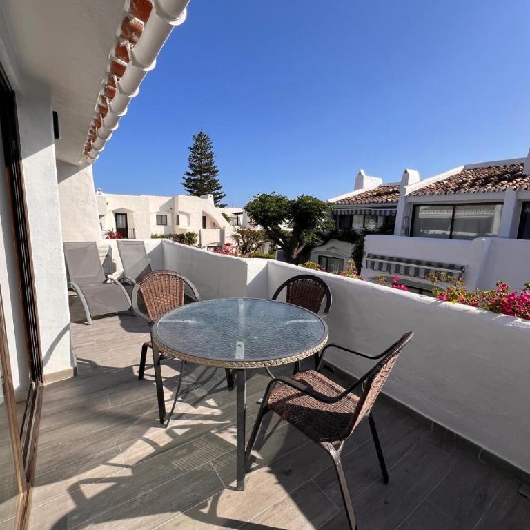 Estepona - Playa - 1 dormitorio con terraza Pi42 - Estudio con sofá cama - 1