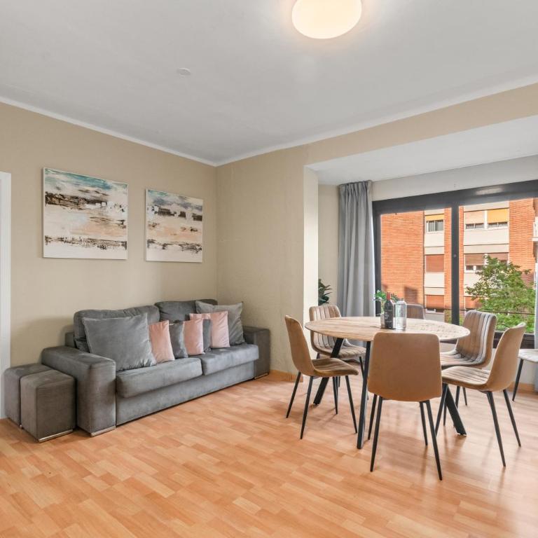 Suite Home Sagrada Familia - Apartamento de 3 dormitorios (8 adultos) - 16