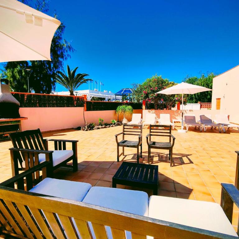 CASA MARTA duplex con piscina privada en Corralejo - Three-Bedroom Villa - 38