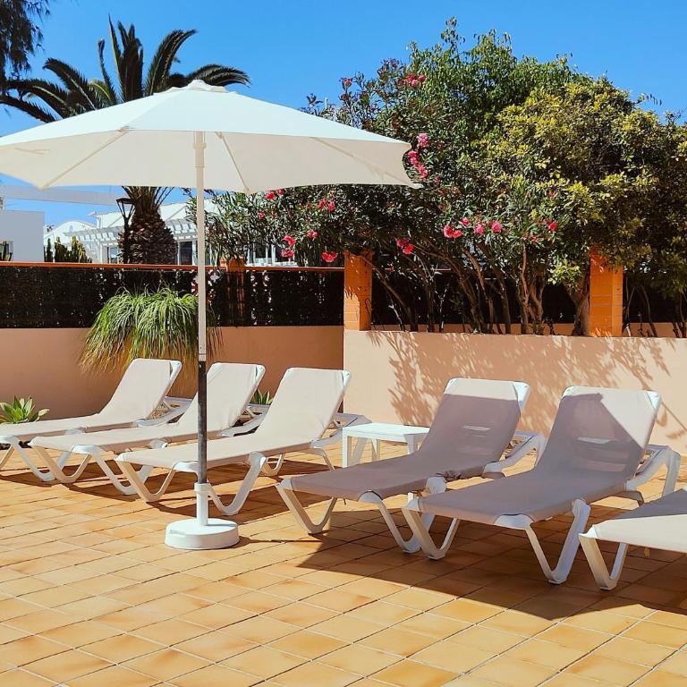 CASA MARTA duplex con piscina privada en Corralejo - Three-Bedroom Villa - 44