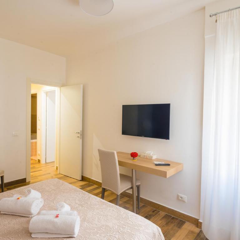 Le Stanze dei Tesori - Deluxe Suite with Spa Bath - 22