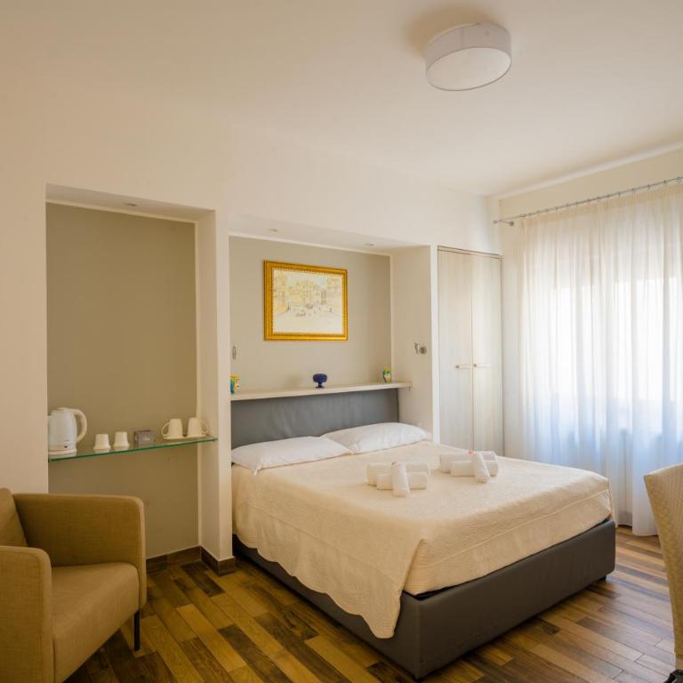 Le Stanze dei Tesori - Deluxe Suite with Spa Bath - 23