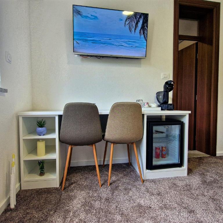 Apartments Miš - Deluks Dvokrevetna Soba sa Bračnim Krevetom - 6
