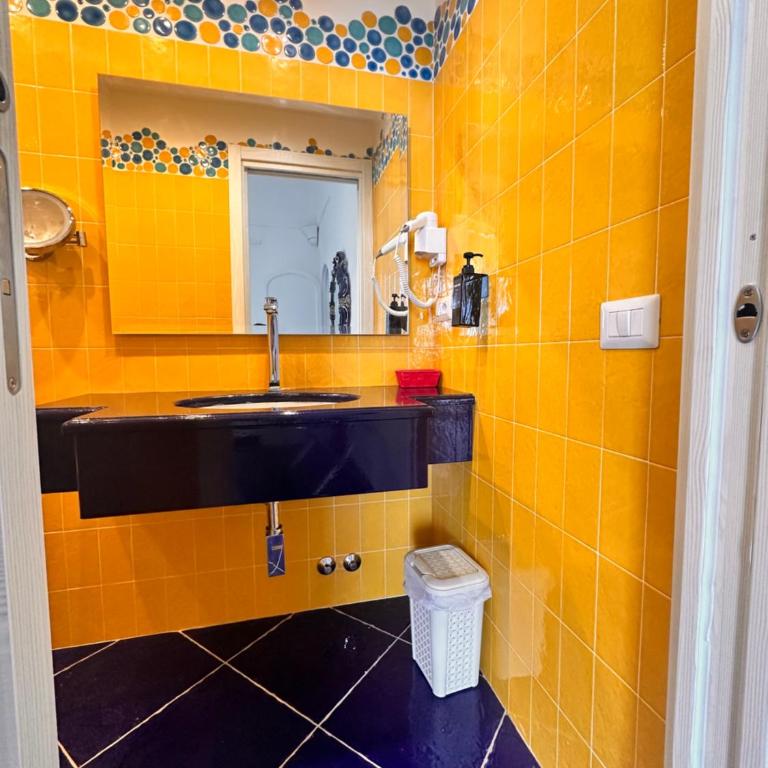 Queen View Apartment - No kitchen - Appartamento con 2 Camere da Letto - 27