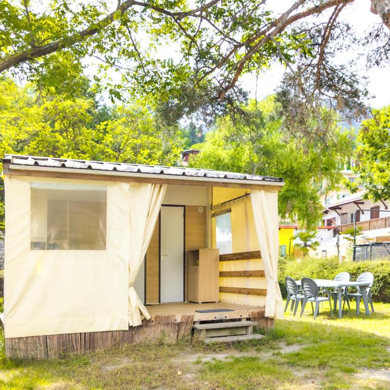 Camping 3* Les Templiers - Tente - 1