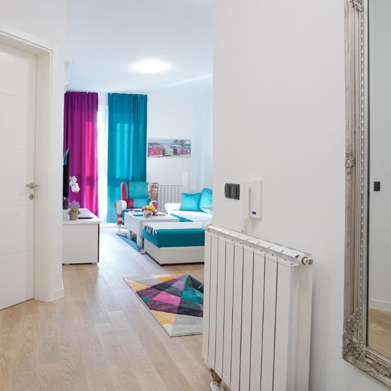 Ada Premium Apartment Bulevar - One-Bedroom Apartment - 2
