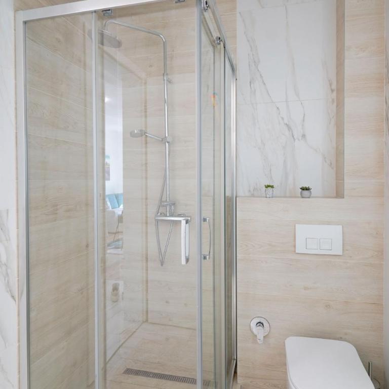 Ada Premium Apartment Bulevar - One-Bedroom Apartment - 18