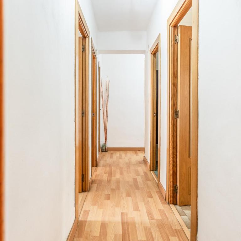 Casa los Buhos - Three-Bedroom Apartment - 10