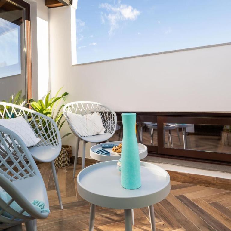 ChezmoiHomes Santiago Duplex Penthouse - Duplex Apartment - 14