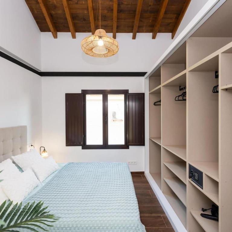 ChezmoiHomes Santiago Duplex Penthouse - Duplex Apartment - 25