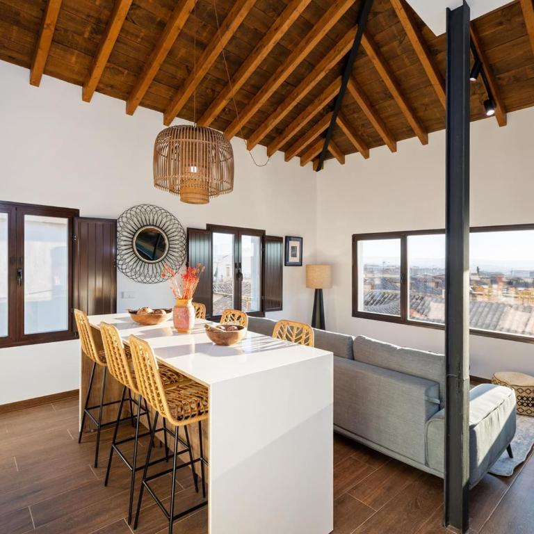 ChezmoiHomes Santiago Duplex Penthouse - Duplex Apartment - 29