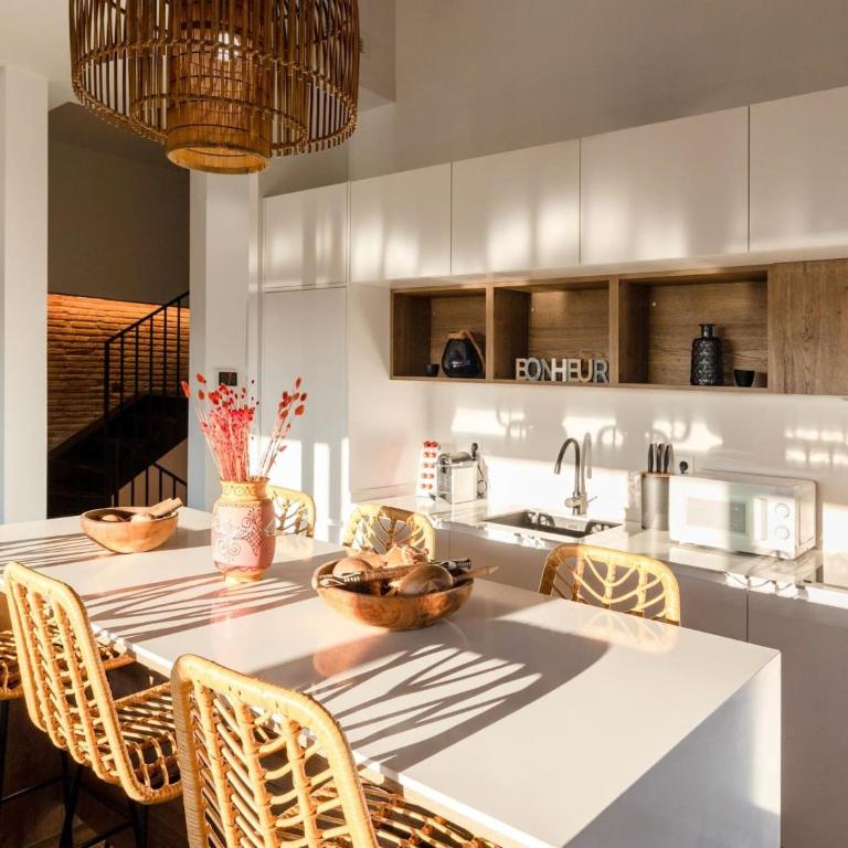ChezmoiHomes Santiago Duplex Penthouse - Duplex Apartment - 30