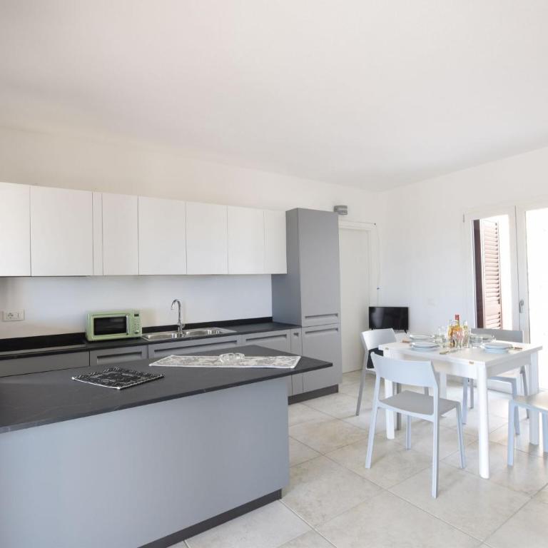 Villa Del Sole In Budoni Sea View - Villa con Vista Mare - 3