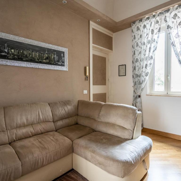 Plumeria Vacanze in centro a Palermo- Isidoro Carini zona Politeama - Appartamento Standard con 2 Camere da Letto - 5