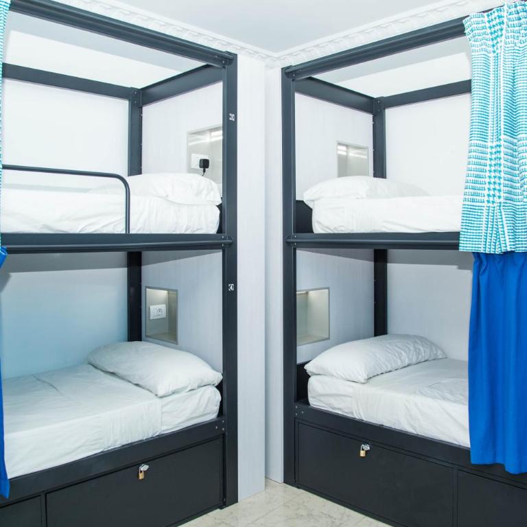 Onefam Catedral - Cama en habitación compartida mixta de 8 camas - 2