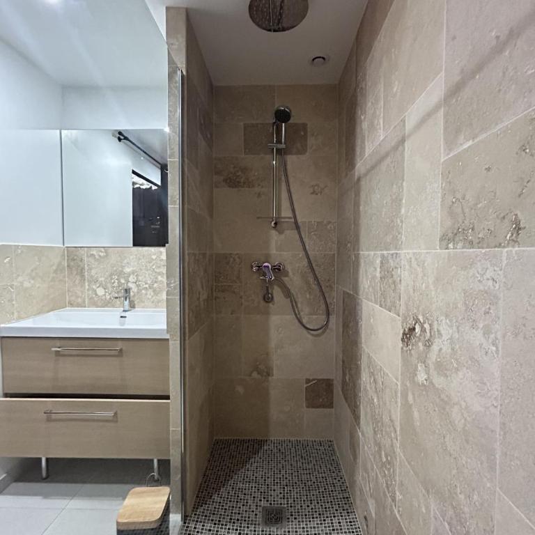 Love room in Paris - Appartement 1 Chambre - 14