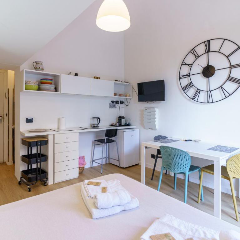 monovano al duomo - One-Bedroom Apartment - 13