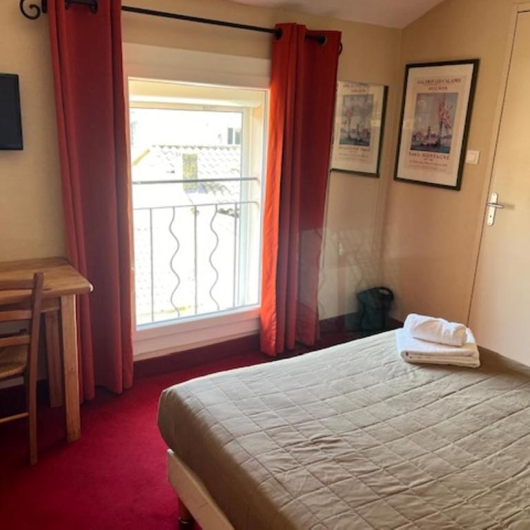 Hôtel Le Colbert - Chambre Double Standard - 9
