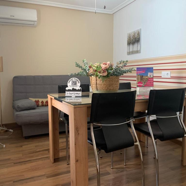 Flor de Lis 1 - Two-Bedroom Apartment - 23