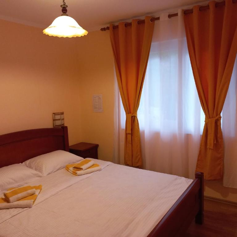 Apartmani Sobe Sljivancanin - Double Room with Shared Bathroom - 2