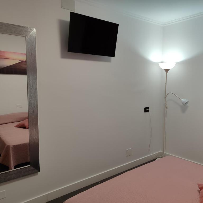 Casa Rica - Three-Bedroom Apartment - 12