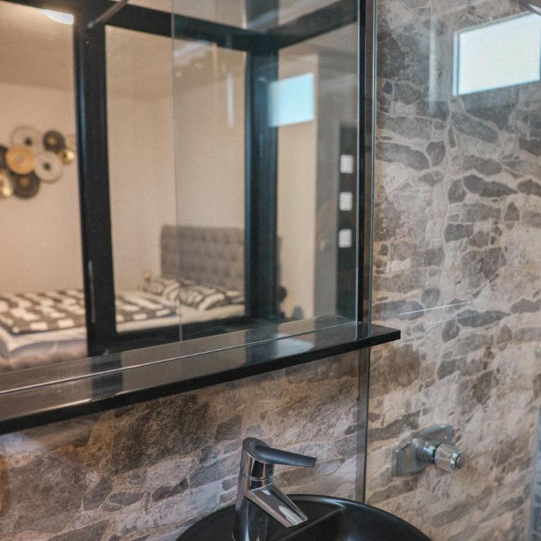 Casa Selimi - Deluks Dvokrevetna Soba sa Bračnim Krevetom/Zasebnim Krevetima - 6