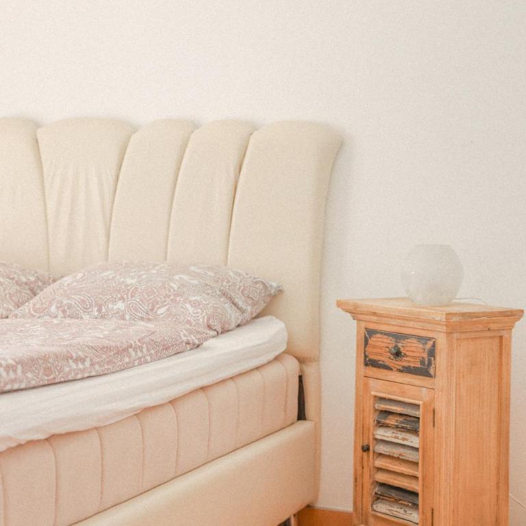 Casa Selimi - Dvokrevetna Soba sa Bračnim Krevetom i Balkonom (2 Odrasle Osobe + 1 Dete) - 1